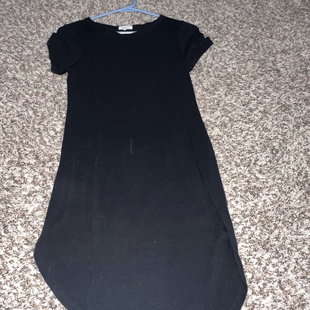 Heart Hips Elegant Black Midi Dress with Rounded Hem